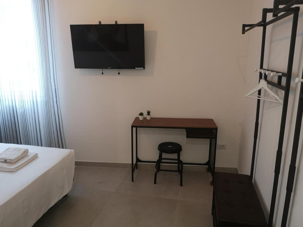 Smart Rooms Pistoia Exterior photo